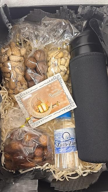 Подарочный набор в черной коробке с лентой «Just for you». 🎁 Подарок