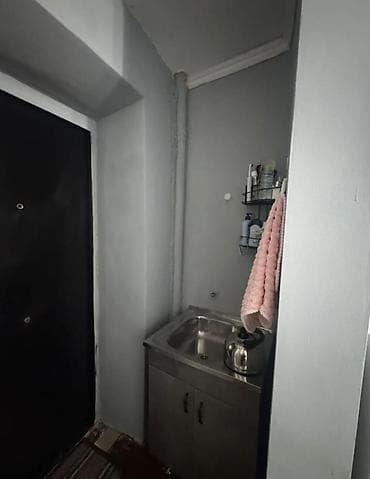 cниму квартиру: 1 комната, 12 м², Гостиничный тип, 2 этаж, Косметический ремонт — 3