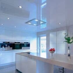 натяжные потол: Керме шыптар Жылтырак, Жылтырабаган, 3D потолоктор Кепилдиги, Акысыз консультация, Акысыз ченөө — 14