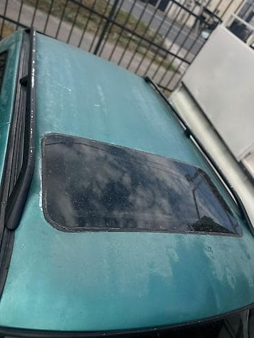 машина гольв: Volkswagen Golf: 1992 г., 1.8 л, Механика, Бензин, Хэтчбэк — 2
