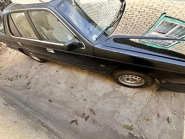 jac 9: Mazda 929: 1987 г., 2 л, Механика, Бензин, Седан — 7