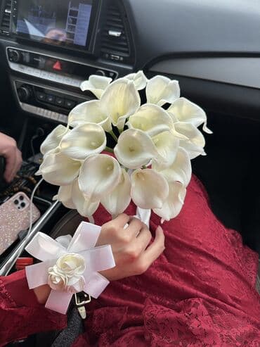 стабилизированные цветы бишкек: Букет белых калл + браслет с розами Продам свадебный букет невесты — 3