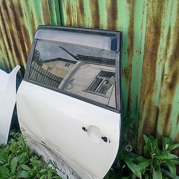 Кузовные запчасти тойота ипсум, 2002-2006, белый свет, капот правый