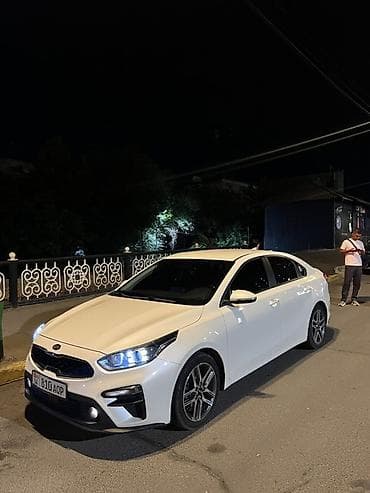 bmw x4: Kia K3: 2018 г., 1.6 л, Вариатор, Бензин, Седан — 1