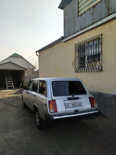 шипованные шины б у: ВАЗ (ЛАДА) 2104: 2006 г. — 2