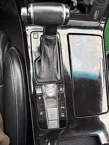 mini jack: Kia Cadenza: 2020 г., 3 л, Автомат, Газ, Седан — 9