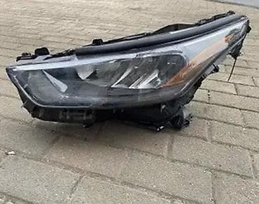 разбитые: Фара передняя левая (LH) на Toyota Highlander 2021, поколение U70 — 2