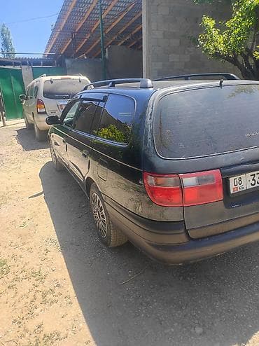golf 3 1 6: Toyota Carina E: 1995 г., Универсал — 2