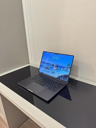 Для программирования, Б/у, Apple M3 — 3