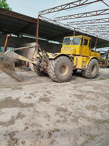 claas: Сельскохозяйственная техника: тракторы К-700/К-701 с навесным — 3