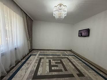 суточные квартиры манас: САТЫЛАТ❗️ САТЫЛАТ❗️ 3 бөлмөлүү үй сатылат (мансарды бар) 📍 Аянты 10 — 9