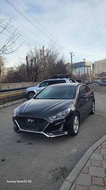 Hyundai Sonata: 2021 г., 2 л, Автомат, Газ, Седан at lalafo.kg Hyundai Sonata: 2021 г., 2 л, Автомат, Газ, Седан