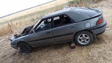 Продажа авто: Mazda 323: 1989 г., 1.6 л, Механика, Хэтчбэк — 3