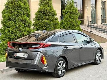 carplay android: Toyota Prius: 2016 г., 1.8 л, Вариатор, Электромобиль, Хэтчбэк — 5