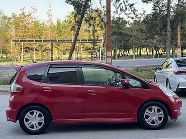 Honda Fit: 2009 г., 1.5 л, Автомат, Бензин, Хэтчбэк — 6
