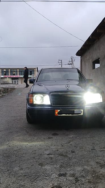 степ эреф 1: Mercedes-Benz W124: 1995 г., 2.2 л, Кол менен иштөөчү, Бензин, Седан — 3