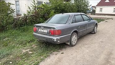 тд 2 9: Audi A6: 1994 г., 2.6 л, Механика, Бензин, Седан — 3