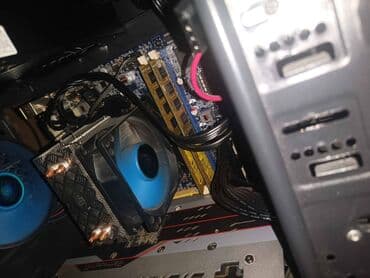 Продаю комплект Системная плата Foxconn H61MXV(-LE) / H67MXV