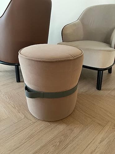 Шкафтар: Продаются 2 кресла и пуфик. В идеальном состоянии. Пуф европейского — 3