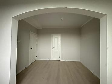 pro group: 1 комната, 32 м², Пишпек 106 серия улучшенная, 4 этаж, Евроремонт — 4
