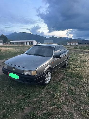 автобусы ссср: Volkswagen Passat: 1989 г., Седан — 2