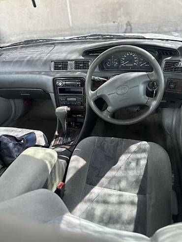 Унаа сатуу: Toyota Camry: 1997 г., 2.2 л, Автомат, Бензин, Седан — 5