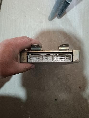 ЭБУ (блок управления двигателем) Mitsubishi - Оригинальный блок