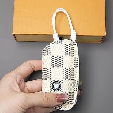 чехол ипсум: ПРЕДЗАКАЗ 
Чехол-брелок для автомобильного ключа BMW — 3