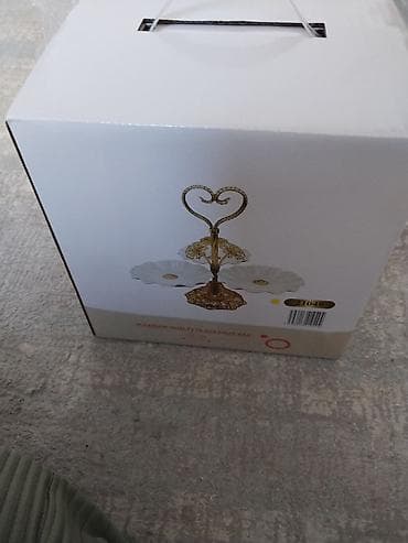 электрические плиты: Многоярусная этажерка/конфетница с тремя чашами.есть 2 шт.цена за — 1