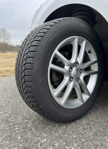 шины для хово: Шины R 16, Зима, Легковые, Hankook — 1