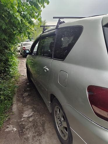 mini kuper: Toyota Ipsum: 2001 г., 2.4 л, Автомат, Бензин, Минивэн — 4