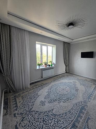 панораме: Двухэтажный кирпичный дом с участком и капитальным ограждением — 9