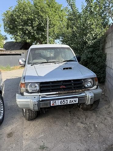 круглый: Mitsubishi Pajero: 1994 г., 2.8 л, Механика, Дизель, Внедорожник — 2