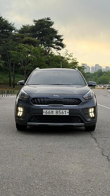 Kia Niro: 2019 г., 1.6 л, Автомат, Гибрид, Кроссовер lalafo.kg да Kia Niro: 2019 г., 1.6 л, Автомат, Гибрид, Кроссовер