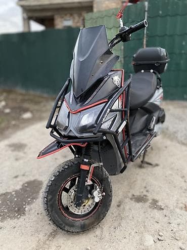 Скутер самурай в хорошем состояний 165 сс не дымит не расходует масло