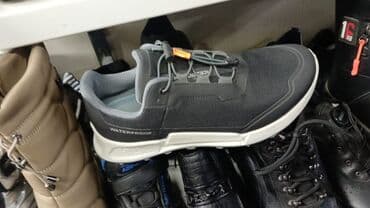 стильная обувь: Мужская обувь (несколько моделей) 1) Кроссовки серо‑чёрные Waterproof — 1