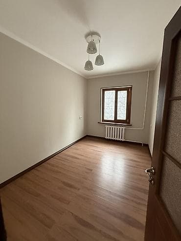 сдаю асанбай: 4 комнаты, 96 м², 105 серия, 1 этаж, Евроремонт — 5
