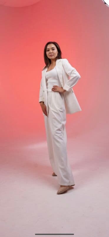 на прокат военная форма: Продам белый костюм-тройка! Пиджак, брюки клеш и брюки база Брала — 2