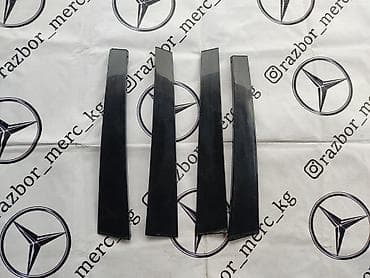 Решетки радиатора: Решетка радиатора Mercedes-Benz 2000 г., Б/у, Оригинал — 1