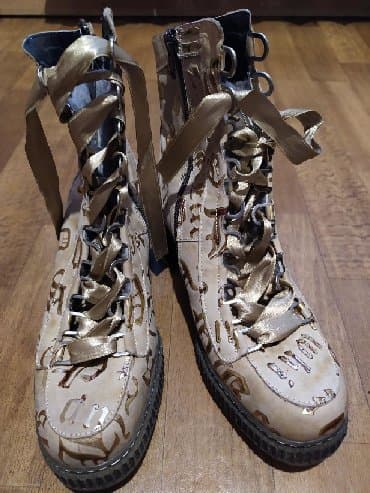 Паркет: Сапоги женские,кожа, натуральный мех. Суперские,идеальное состояние — 1