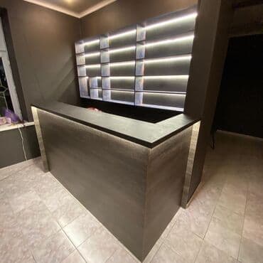 продаю действующий бизнес бишкеке: Ресепшн, барные стойки, кассовые столы на заказ! Входные группы — 2