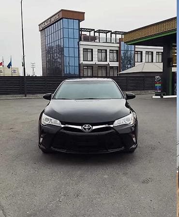 korando ssangyong: Toyota Camry: 2015 г., 2.5 л, Бензин, Седан — 2