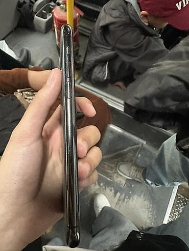 ipad lte: IPhone 11 Pro, 64 ГБ, Space Gray, Защитное стекло, 60 % — 2