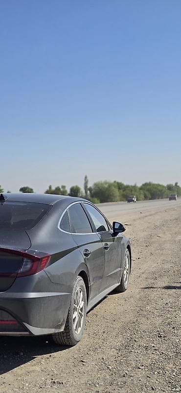 хюндай грандеу: Hyundai Sonata: 2020 г., 2 л, Автомат, Газ, Лифтбек — 6