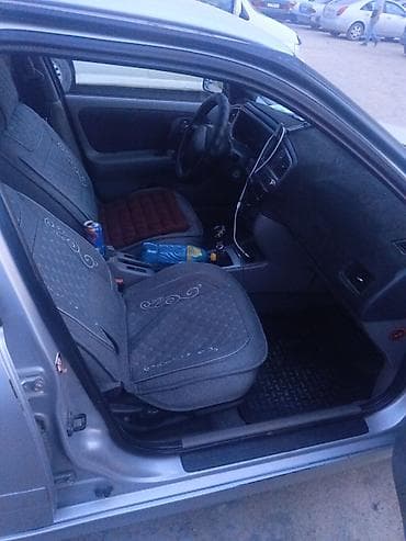 corolla runx: Nissan Almera: 2001 г., Ручные, Бензин, Седан — 6