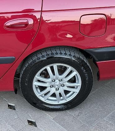 e 302: Toyota Avensis: 2001 г., 1.8 л, Автомат, Газ, Универсал — 9