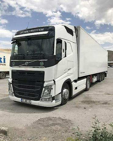 Грузовик, Volvo, Стандарт, 7 т, Б/у at lalafo.kg Грузовик, Volvo, Стандарт, 7 т, Б/у