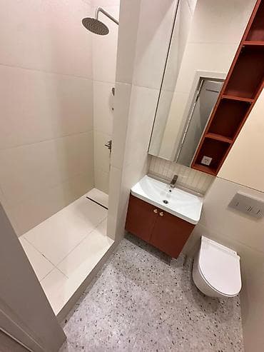 Недвижимость: 2 комнаты, 77 м², Элитка, 4 этаж, Дизайнерский ремонт — 4