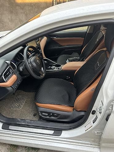 byd e2 2022: Toyota Camry: 2022 г., Вариатор, Гибрид, Седан — 9