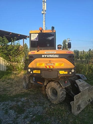 full construction: Экскаватор, Hyundai, 2018 г., Колесный — 2